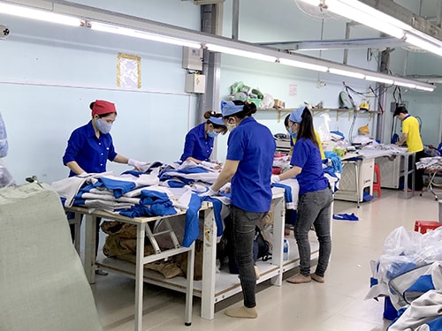Có nên in áo thun tại xưởng may Dony 10