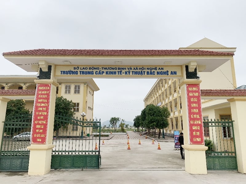 Trường Nào Dạy Nghề Nuôi Trồng Thủy Sản Tốt Nhất Tại Nghệ An? 8 Trường Nào Dạy Nghề Nuôi Trồng Thủy Sản Tốt Nhất Tại Nghệ An? 8