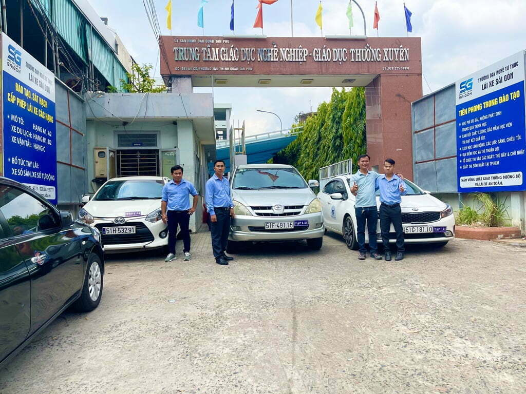 Địa Chỉ Dạy Học Bằng Lái Xe Tải Hạng C1 Tốt, Giá Rẻ Tại Quận 12 13
