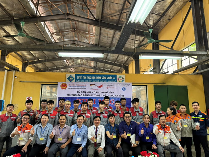 Trường Nào Dạy Nghề Điện Tử Công Nghiệp Ở Nghệ An Tốt Nhất? 12