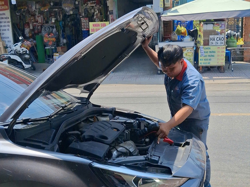 Giải Pháp Bảo Dưỡng Ô Tô Lưu Động Tiện Lợi Tại Phường Trung Mỹ Tây 10
