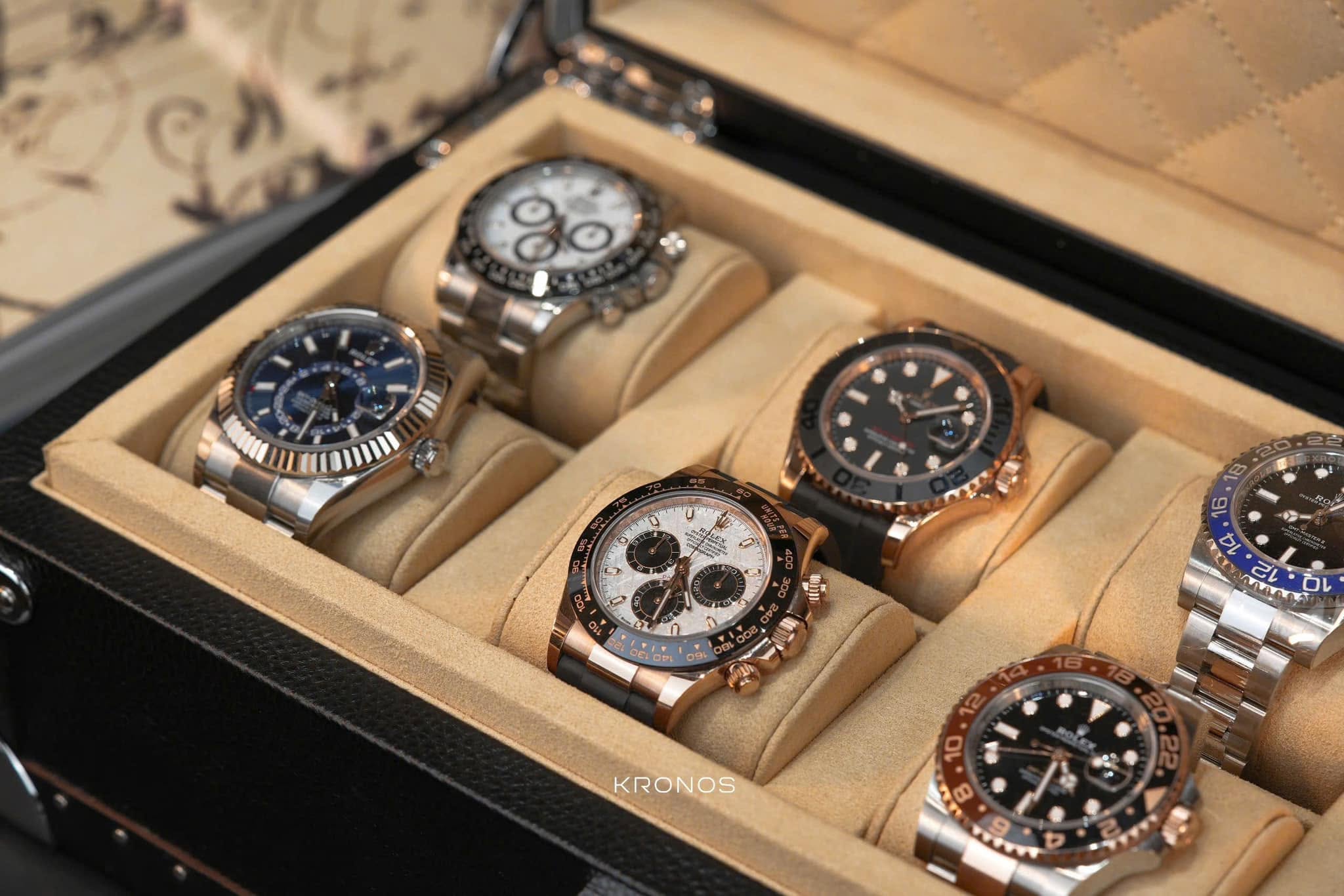 Kronos Luxury Timepieces là boutique chuyên biệt về đồng hồ cao cấp tại TP.HCM